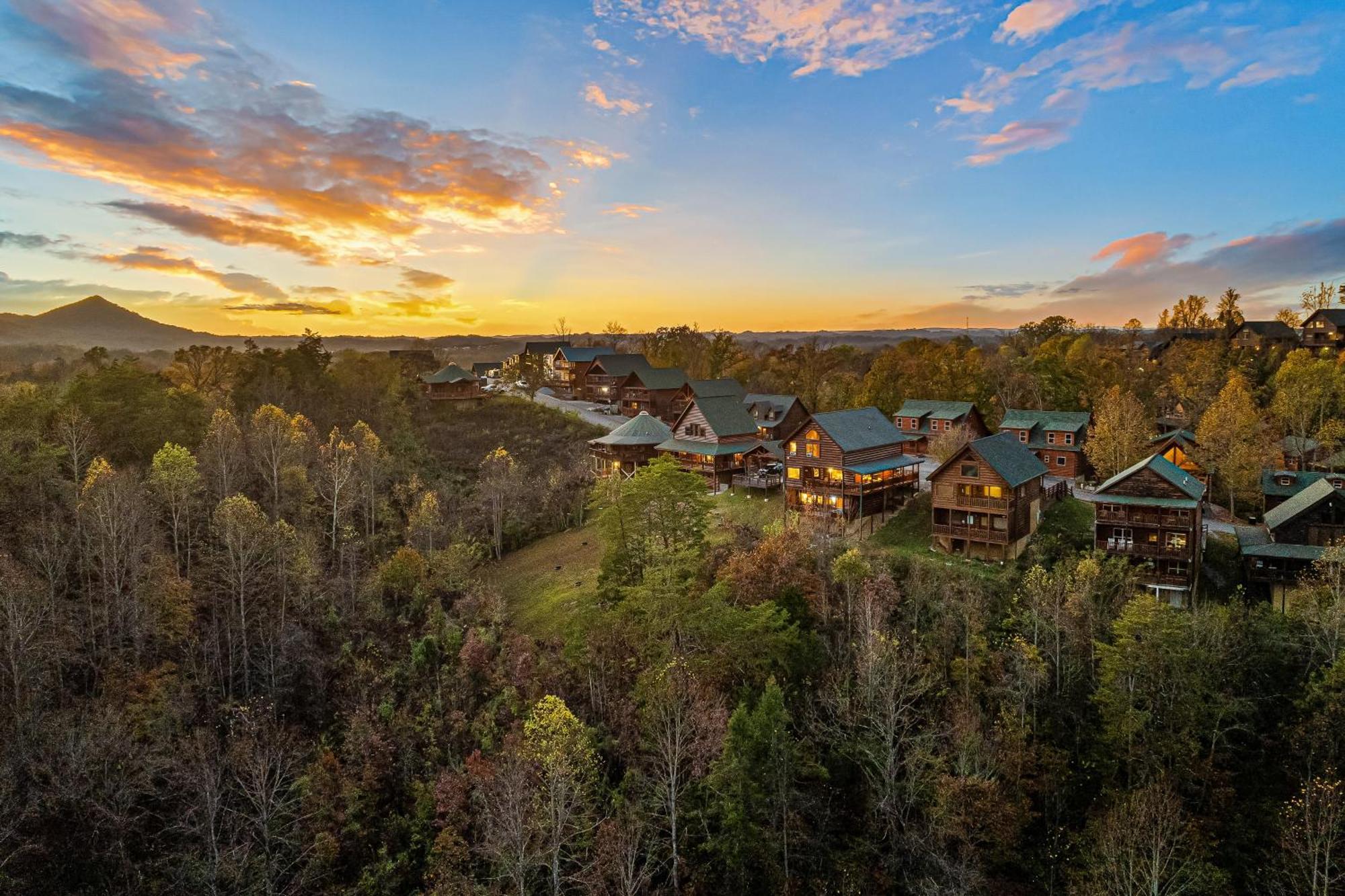 Knotty By Nature Sevierville Exterior foto